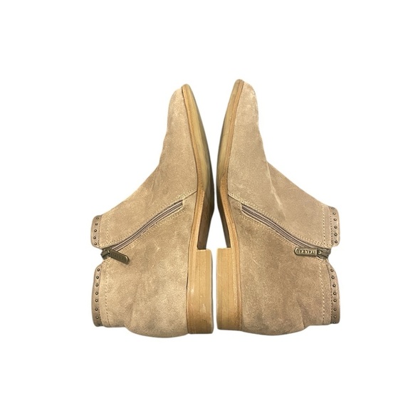 Italeau Miralda Suede Ankle Boots - Picture 3 of 9